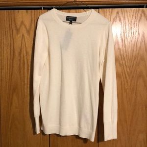 Cream Banana Republic sweater NWT